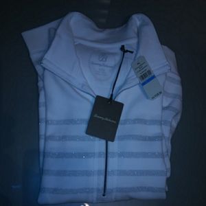 Elegant ladies sweater